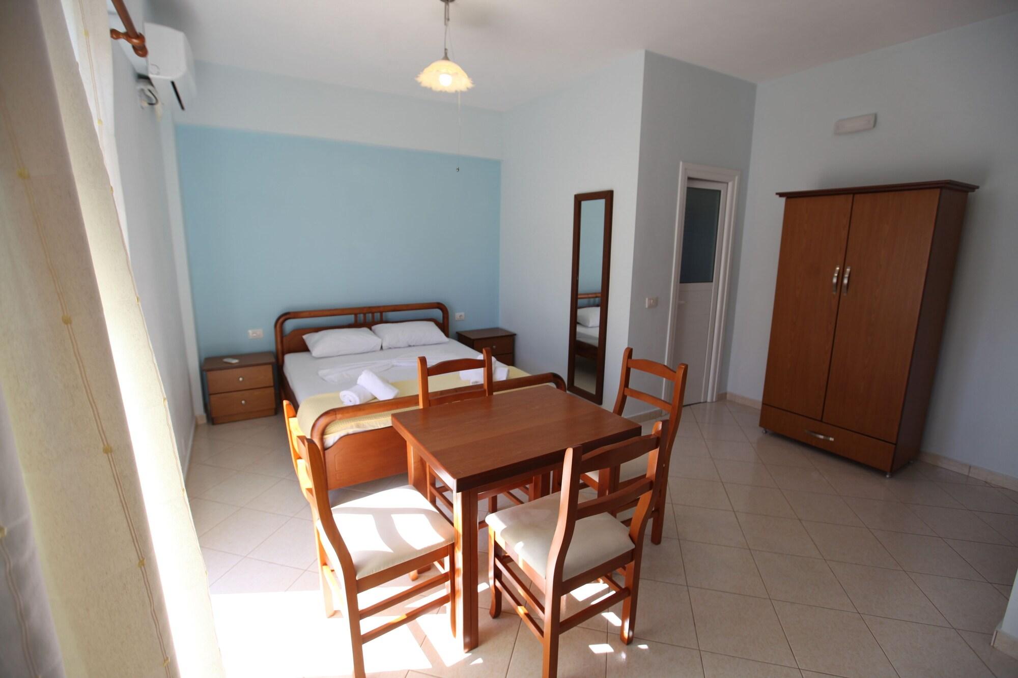 Vila Mihasi Ksamil Bagian luar foto